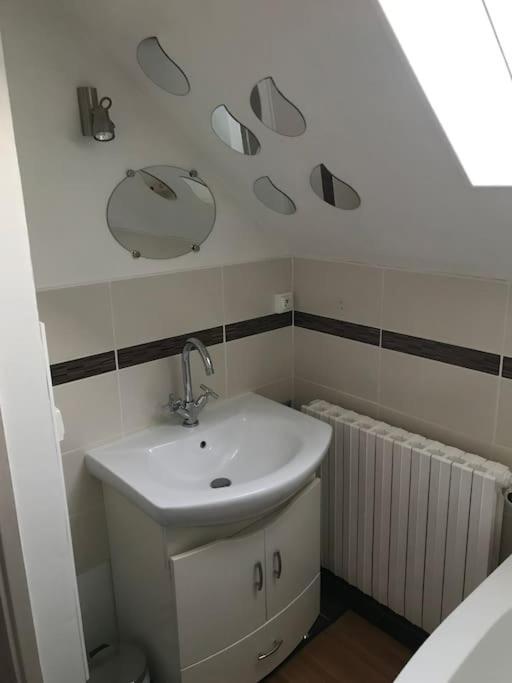 Maison Avec Jacuzzi Privatif كامبراي المظهر الخارجي الصورة